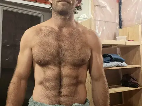 Hey, I'm back !